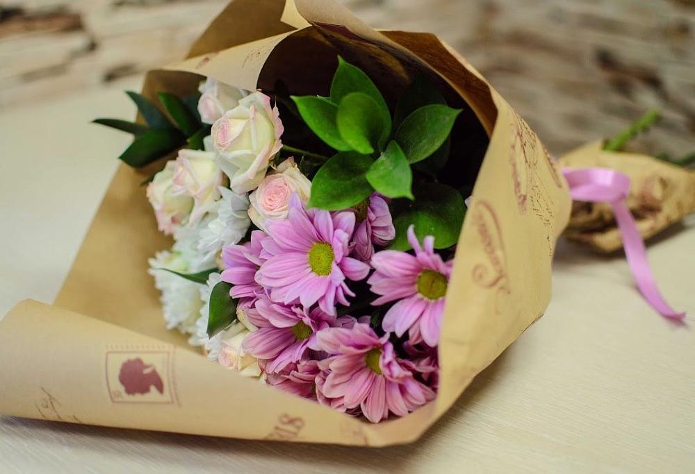 Букет цветов из: Розы и Хризантемы в Николаевке Ростовской области