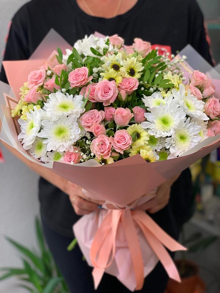 Букет цветов из: Розы и Хризантемы в Николаевке Ростовской области