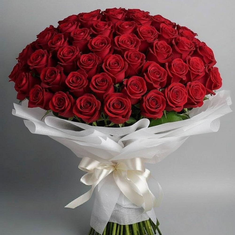 Букет 101 Красная роза Блэк Мэджик в Николаевке Ростовской области