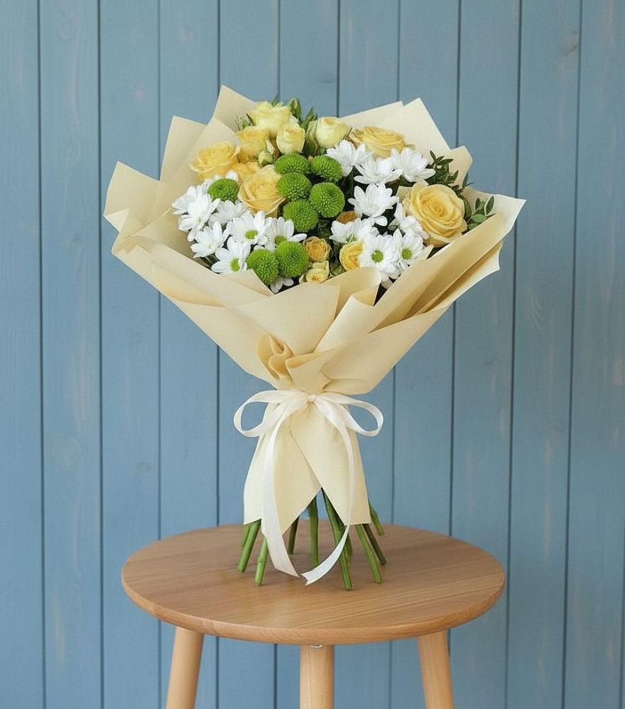 Букет цветов из: Хризантемы и Розы в Николаевке Ростовской области