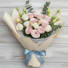 Букет цветов из:  Лизиантусы в Николаевке Ростовской области