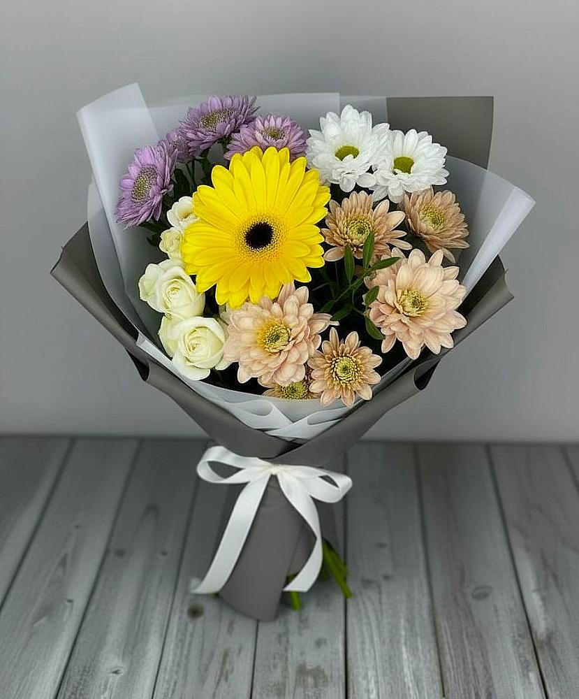 Букет цветов из: Розы, Герберы и Хризантемы в Николаевке Ростовской области