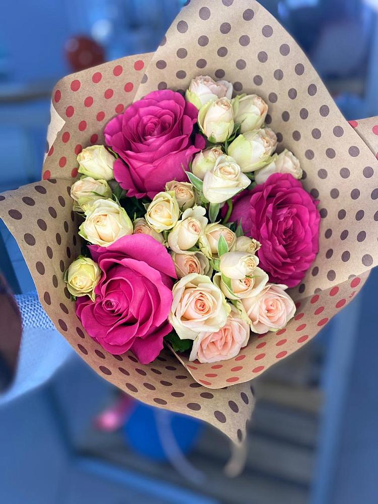 Букет цветов из: Розы в Николаевке Ростовской области