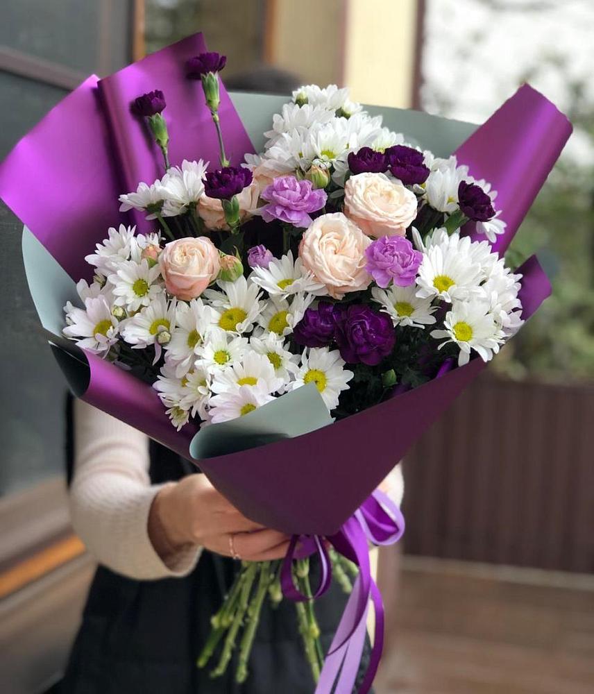 Букет цветов из: Хризантемы, Гвоздики и Розы в Николаевке Ростовской области