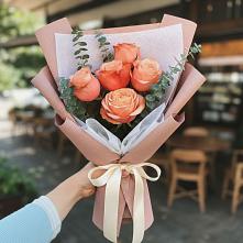 Букет цветов из:  Розы в Николаевке Ростовской области