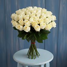 Букет 51 Белая роза Эдлесс Лав в Николаевке Ростовской области
