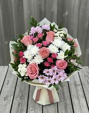 Букет цветов из:  Альстромерии, Гвоздики, Розы и Хризантемы в Николаевке Ростовской области