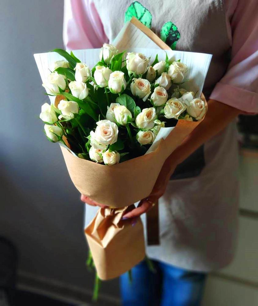Букет цветов из: Розы в Николаевке Ростовской области