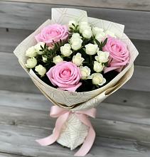 Букет цветов из:  Розы в Николаевке Ростовской области