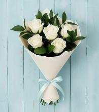 Букет цветов из:  Розы в Николаевке Ростовской области