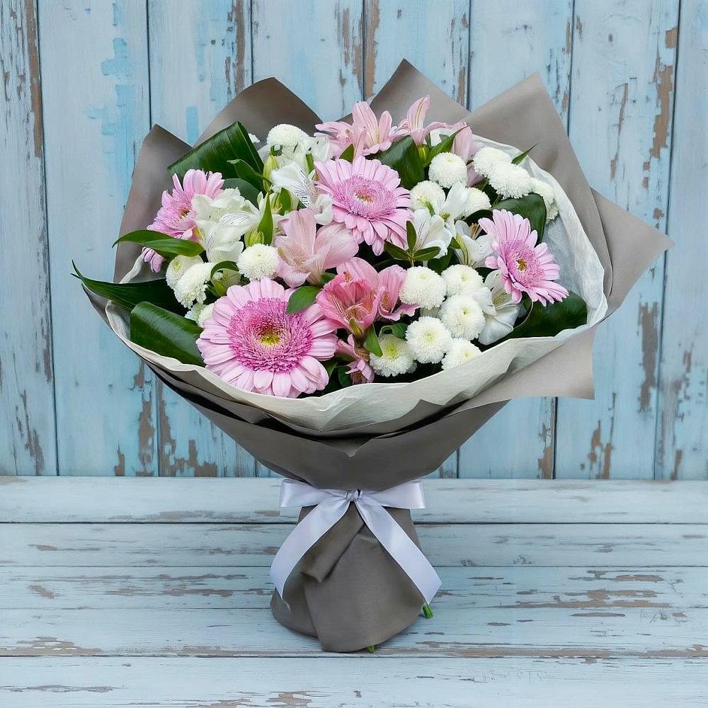 Букет цветов из: Герберы, Альстромерии и Хризантемы в Николаевке Ростовской области