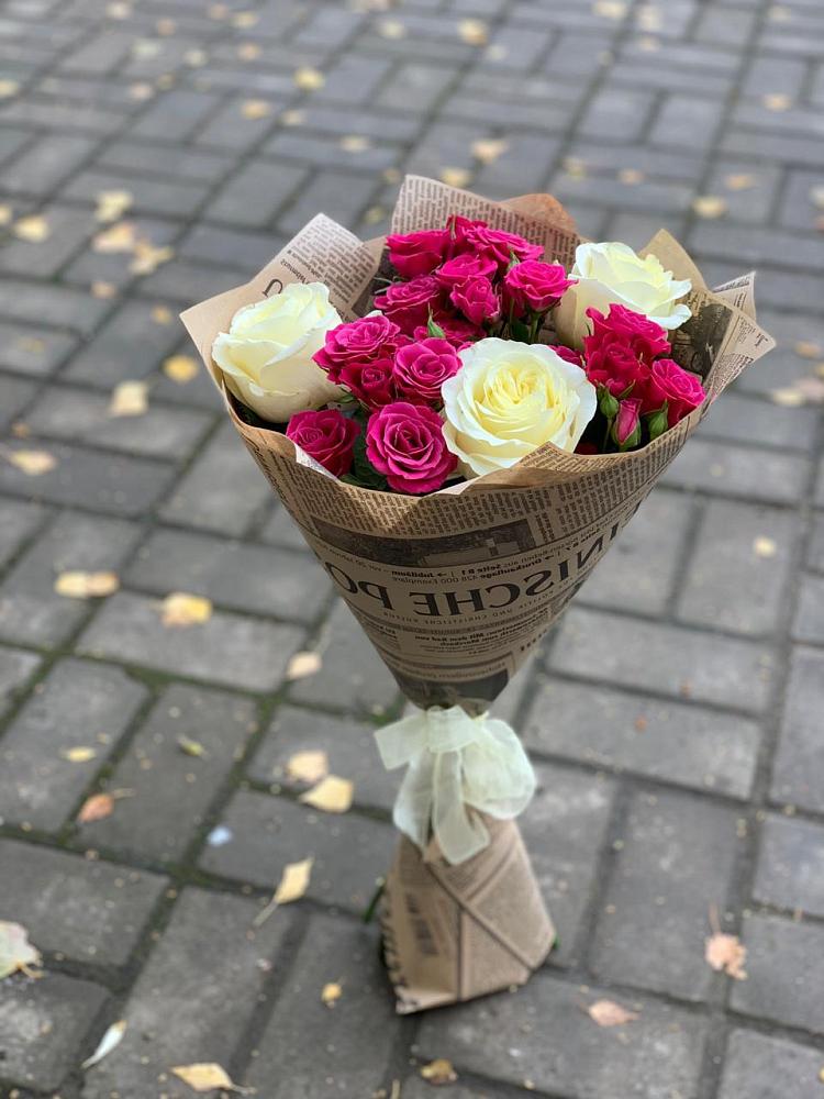 Букет цветов из: Розы в Николаевке Ростовской области