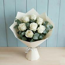 Букет Белые розы в Эвкалипте в Николаевке Ростовской области