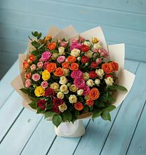 Букет Микс из разноцветных кустовых роз в Николаевке Ростовской области